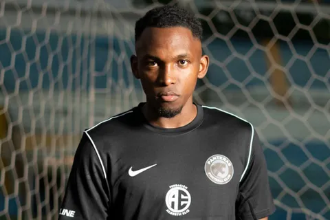 Alberth Elis confirma la fecha en la que volverá a jugar tras su grave lesión