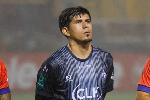 Lo celebra El Salvador: Mario González consigue lo que tanto buscó en el futbol de Costa Rica