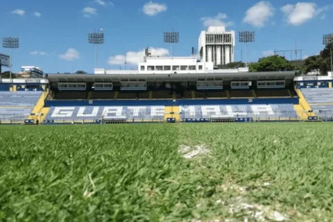 ¿Qué pasará con los ascensos y descensos del fútbol en Guatemala?
