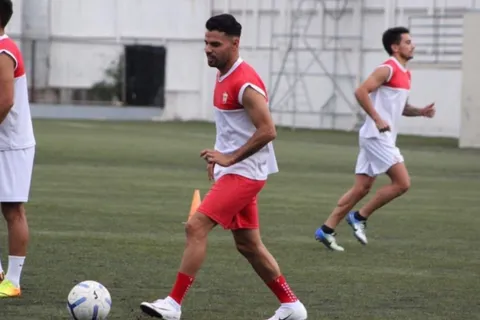 Juan Barrera destroza a los árbitros de Nicaragua