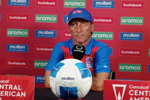 Pedro Troglio revela la gran necesidad que tiene Olimpia en la temporada
