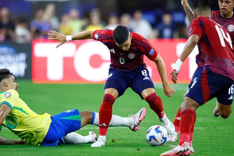 Costa Rica complicó a futuro a Brasil. (Foto: Getty Images)