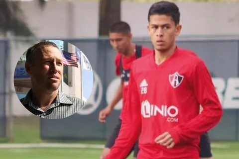 Edgardo Simovic: "Calix no estaba listo para jugar en México"
