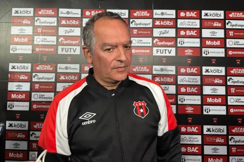 Apunta a la Fedefútbol: Joseph Joseph tomaría una tajante decisión contra el arbitraje por la derrota de Alajuelense