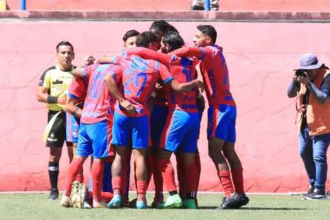 "Lo extradeportivo": Extranjero que pasó por Municipal dejó declaraciones picantes acerca del club