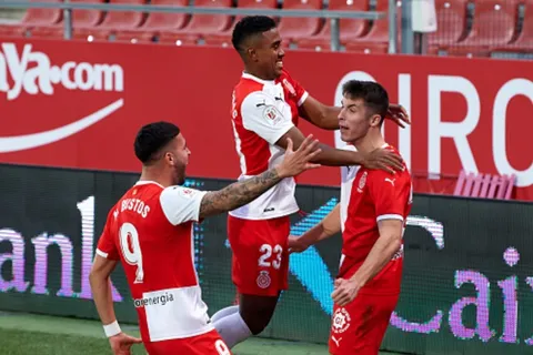Girona de Yoel Bárcenas eliminó al Cádiz de Choco Lozano