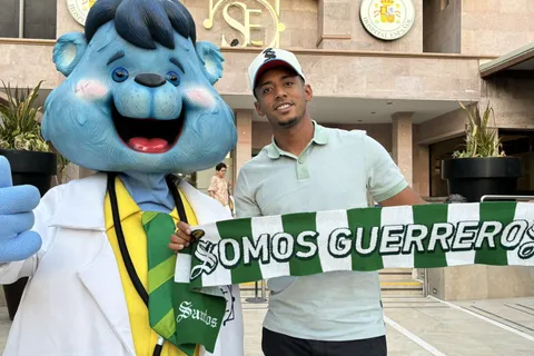 Choco Lozano habló de los retos que tendrá en Santos Laguna