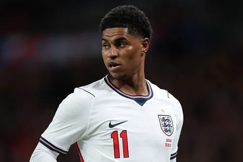 ¿Por qué no juega Marcus Rashford en Inglaterra vs. Noruega por los cuartos del Mundial 2026? 