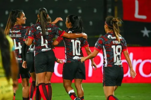 Alajuelense sorprende con fichaje de futbolista de México