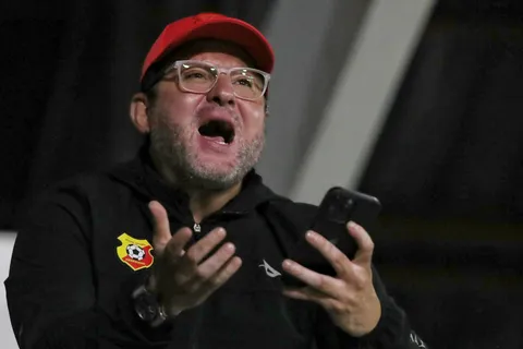 Jafet Soto muy molesto por los dichos sobre Cubo Torres por parte de Baldizón. (Foto: La Nación)