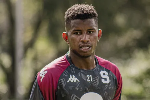 Se van todos en Saprissa: Fidel Escobar ya mira con nostalgia lo que fue su paso por el Monstruo