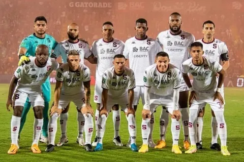 Antes del clásico, Saprissa asegura a dos de sus más importantes figuras, aún queda una pendiente