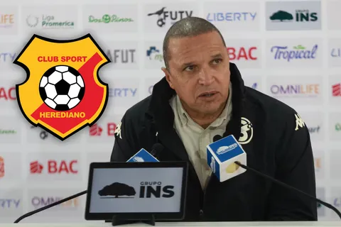 Erick Lonnis recibe desde Herediano la propuesta que nadie en Saprissa vio venir