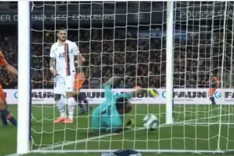 Culpan a Keylor Navas por este gol en contra del Paris Saint Germain