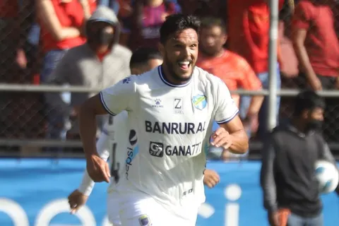 Comunicaciones vence a Municipal en el Clásico de Guatemala