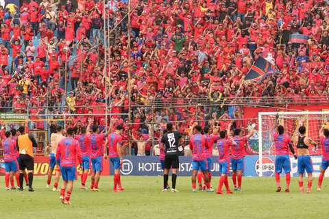 Lo celebra Municipal: histórica medida de los Rojos avanza a pasos agigantados en Guatemala