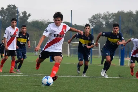 Anécdota: el día en que un salvadoreño la rompió en el Superclásico de Argentina