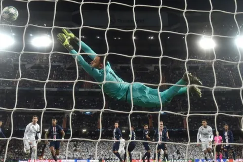 Diario francés L'Equipe tituló en español en honor a Keylor Navas