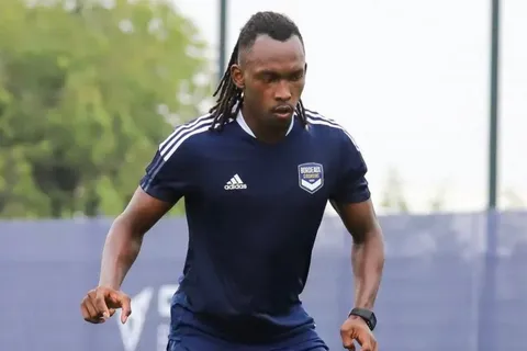 Alberth Elis es convocado por Burdeos