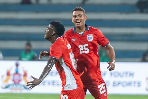 Valencia celebra su gol con Panamá vs. India.