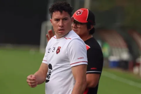 Bryan Oviedo eligió Alajuelense por sobre Saprissa. (Foto: FUTV)