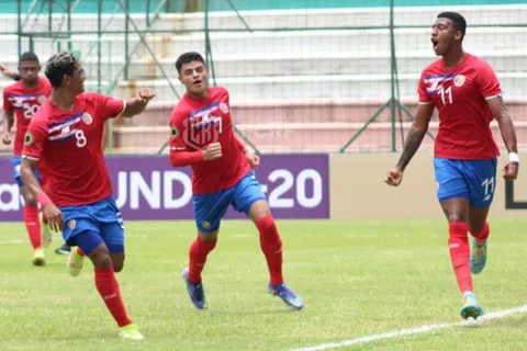 Costa Rica avanza a cuartos de final al golear a Trinidad y Tobago [VIDEO]