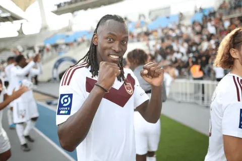 Alberth Elis rompió el silencio tras no poder salir del Girondins de Burdeos