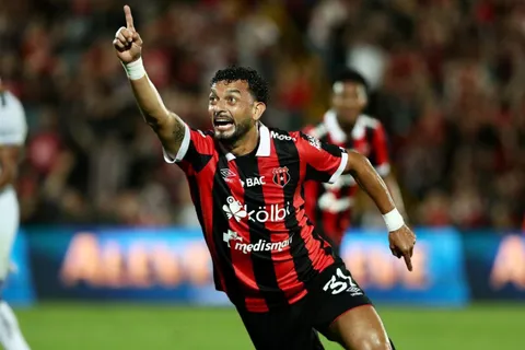 Michael Barrantes durante su paso por Alajuelense.