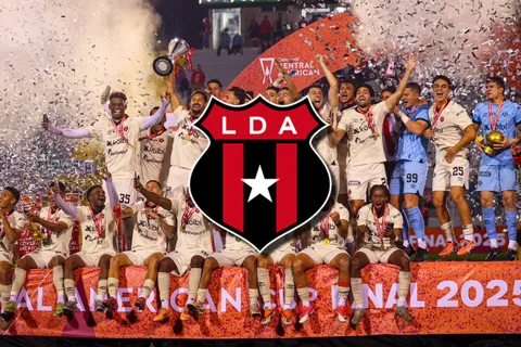 Un ex Alajuelense se acercó a la Liga. (Foto: LDA)