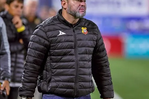 Jafet Soto: "Lo que pasa en cancha, se queda en cancha" dice luego de provocar al rival fuera de cancha [VIDEO]