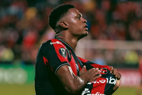 rashir parkins-alajuelense