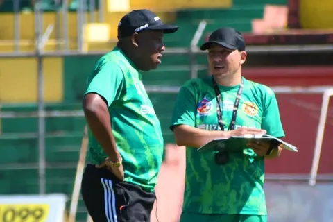 Seleccionado de Panamá metería en problemas a Hernán Medford con la FIFA