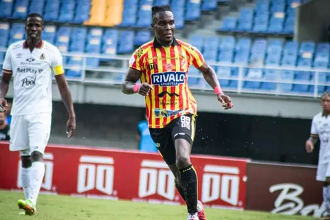La doble noticia que Rubilio Castillo recibió en el Deportivo Pereira: Esto pasa con el hondureño
