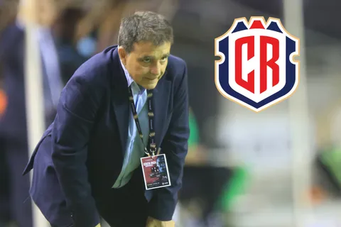 "No podia correr": figura de Costa Rica preocupa a Claudio Vivas en la previa del duelo ante Panamá