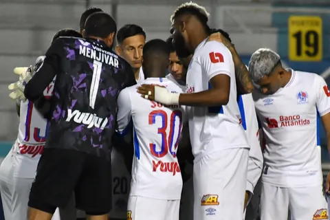 Jugador de Olimpia renunciaría en el medio del Apertura 2023