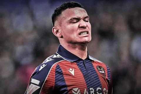 ¡Bombazo! Kervin Arriaga se olvida del Levante y conoce el histórico de Europa donde jugará: "Será vendido"