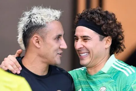 Keylor Navas acepta reto en Europa que Guillermo Ochoa no pudo cumplir