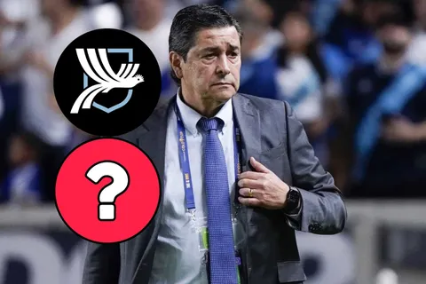 Ya habló con Fedefut: la exigencia de Luis Fernando Tena que causa revuelo en Guatemala rumbo al Mundial 2026