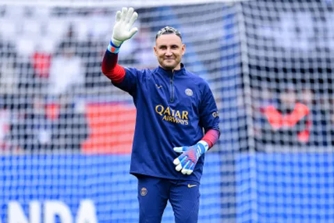 En Francia dan por hecho la salida de Keylor Navas del PSG