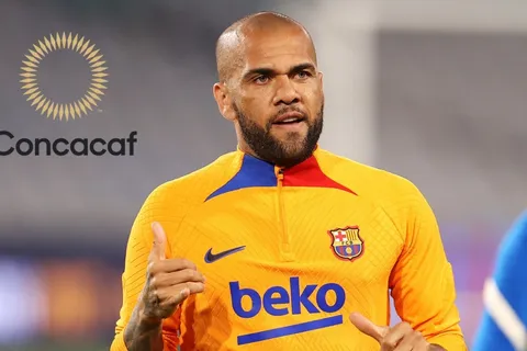Dani Alves recibe oferta de equipo de la Concacaf