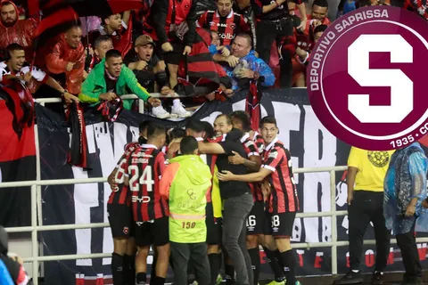 Último momento: el anuncio de Alajuelense que estira la diferencia con Saprissa