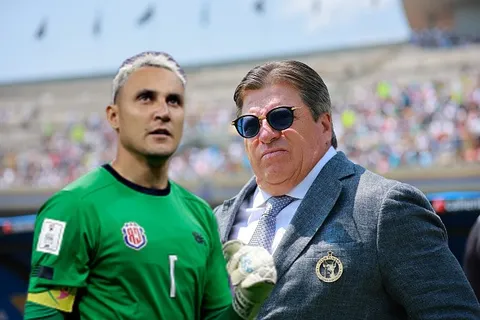 Mensaje para Keylor Navas: el Piojo Herrera no se olvidó del portero en su llegada a Costa Rica