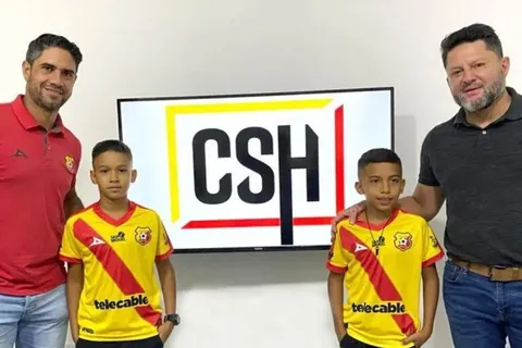 Los dos niños que deslumbaron a Jafet Soto y ahora son fichas de Herediano [Video]