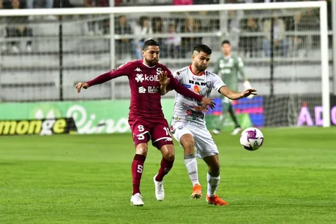 Saprissa cerca de robarle un refuerzo al San Carlos