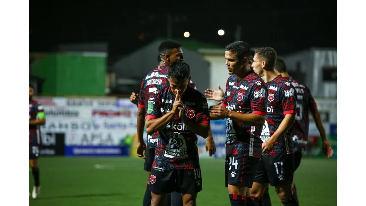 Alajuelense recibiría una buena noticia de Los Angeles FC en Concachampions