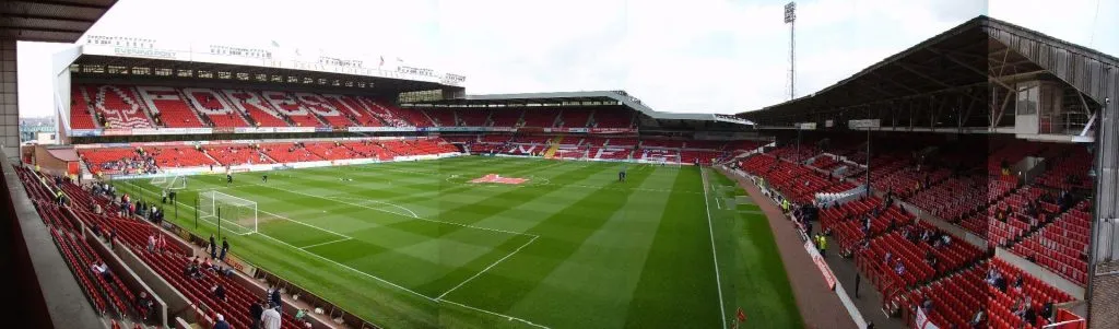 Panorámica del City Ground / Nottingham
