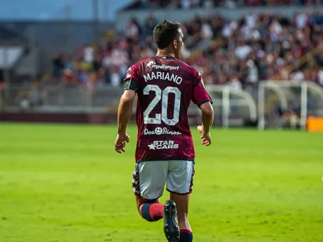 Mariano Torres deja su huella en Costa Rica con un nuevo récord personal en el Saprissa