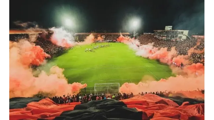 Afición de Alajuelense alista un épico recibimiento para el juego ante Los Angeles FC
