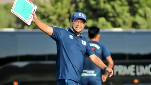 Hugo Pérez lanza advertencia a los jugadores de Alianza y FAS (Concacaf)