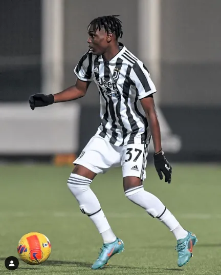 Joseph Nonge tiene triple nacionalidad